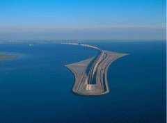 太酷了：跨海大橋修到中間，突然消失！